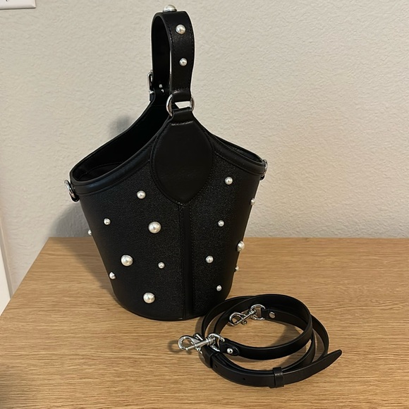 RM Black Pearl Handbag - Picture 1 of 5